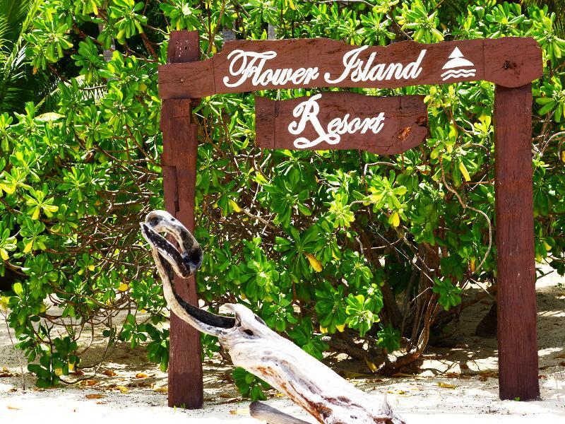 Flower Island Resort Taytay  Extérieur photo