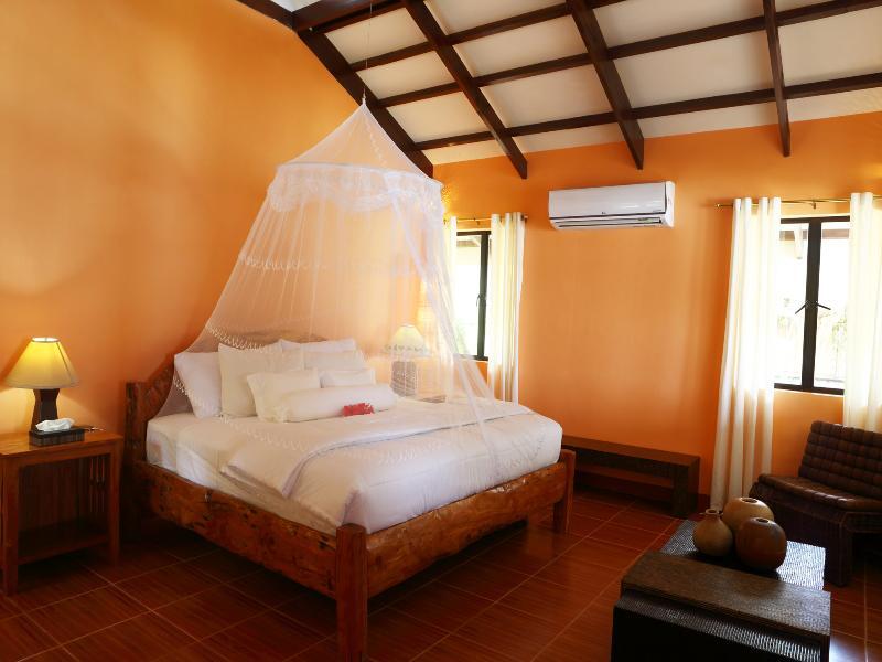 Flower Island Resort Taytay  Extérieur photo